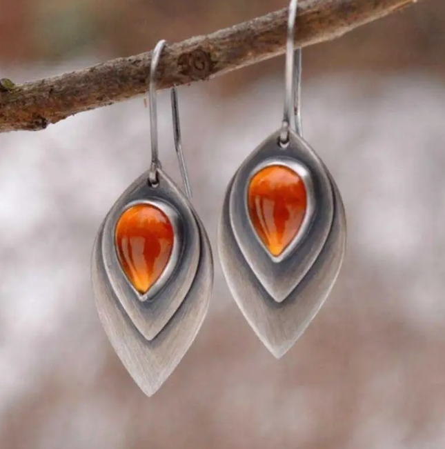 Tear Drop Amber Earrings